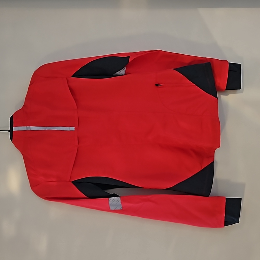 Running Room Jacket - Picture 4 of 5